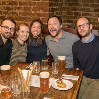 Bestens unterhalten: Der DJ sorgte f&uuml;r gute Stimmung.