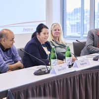 Shadi Abou-Zahra, Simone Keglovics, Susanne Buchner-Sabathy und Franz Zeller diskutieren am Podium.